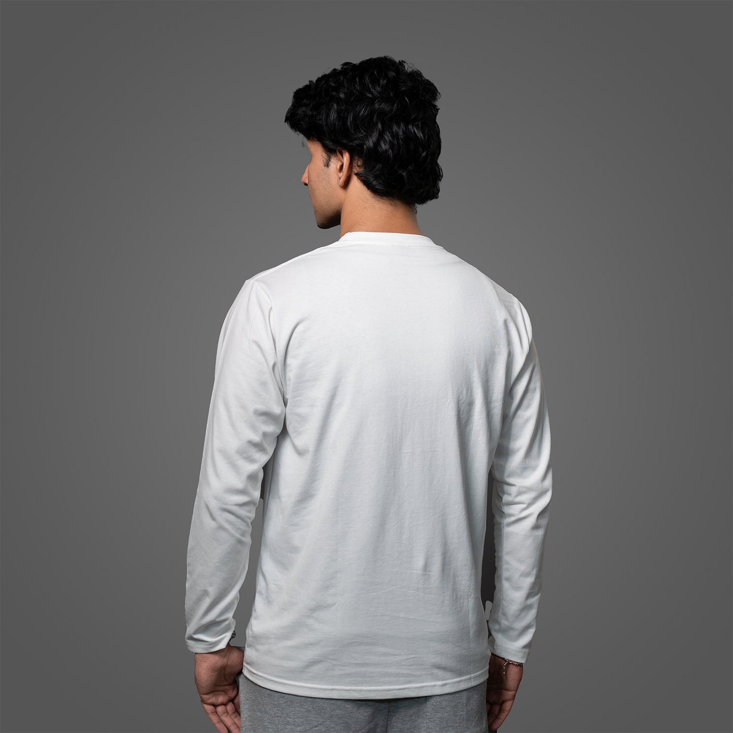 Round Neck Full Sleeve White