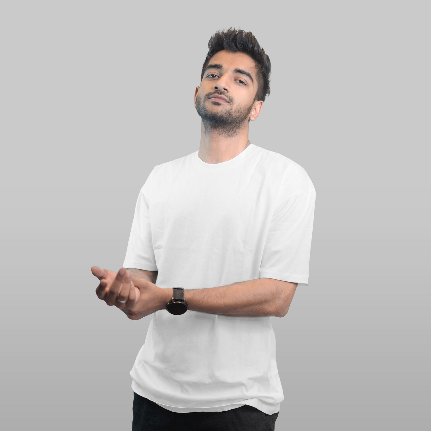 Round Neck Relaxed Fit GoodyGrabs | White