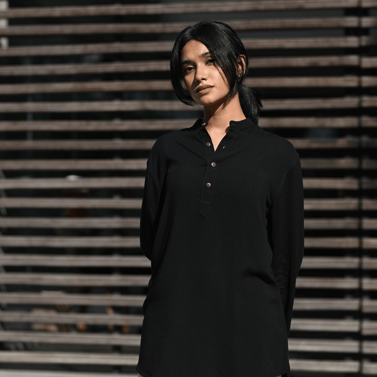 Henley Katua | Jet Black