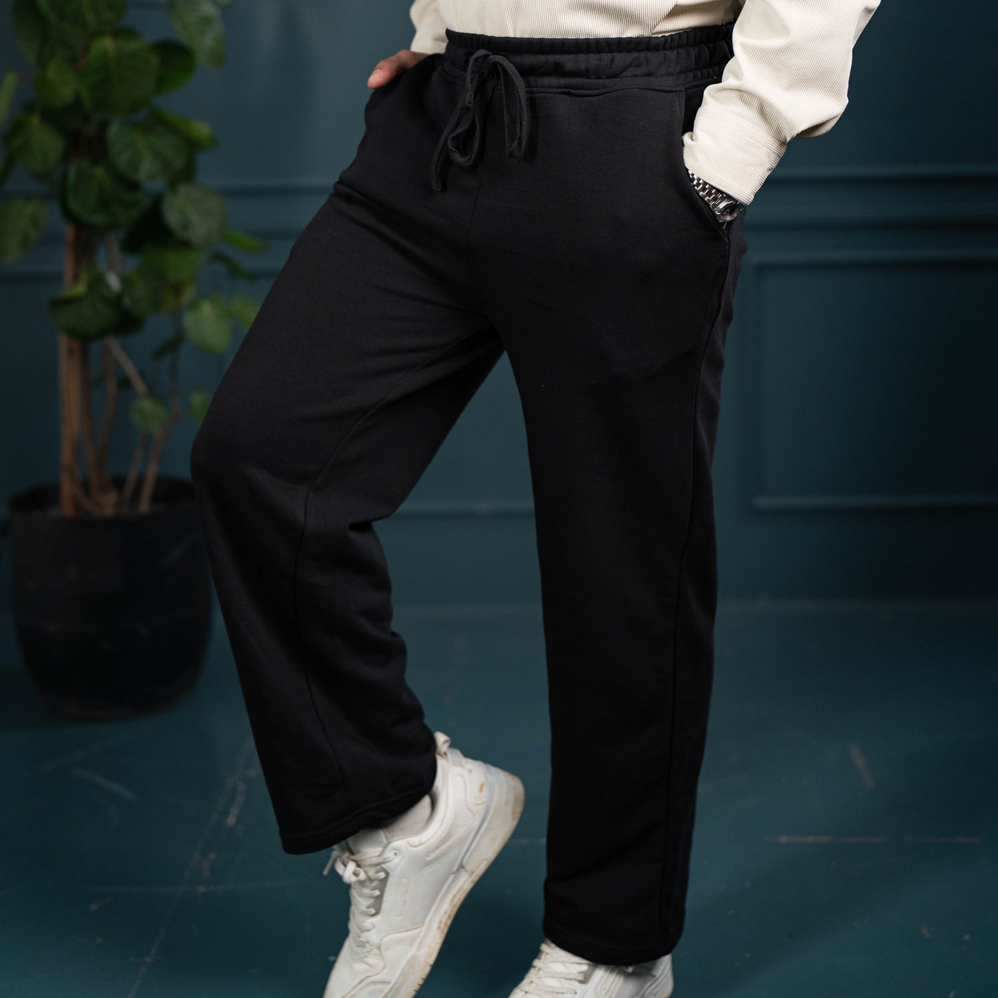 Straight Cut Flex Joggers – Onyx Black