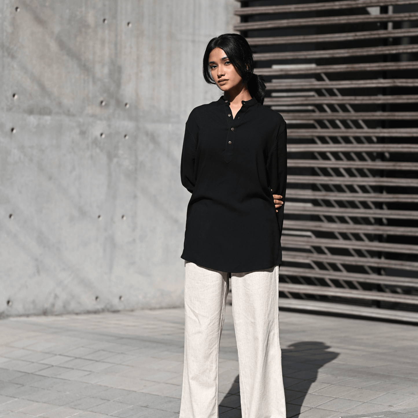 Henley Katua | Jet Black