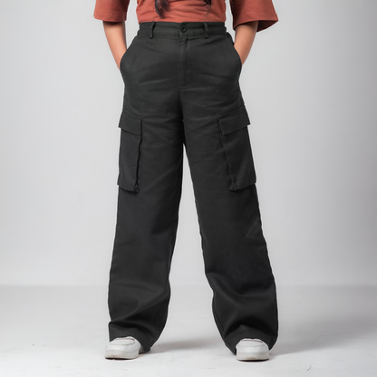 Wide Legged Cargo Pant | Black