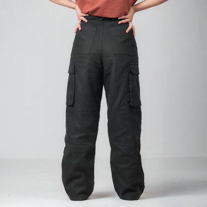 Wide Legged Cargo Pant | Black