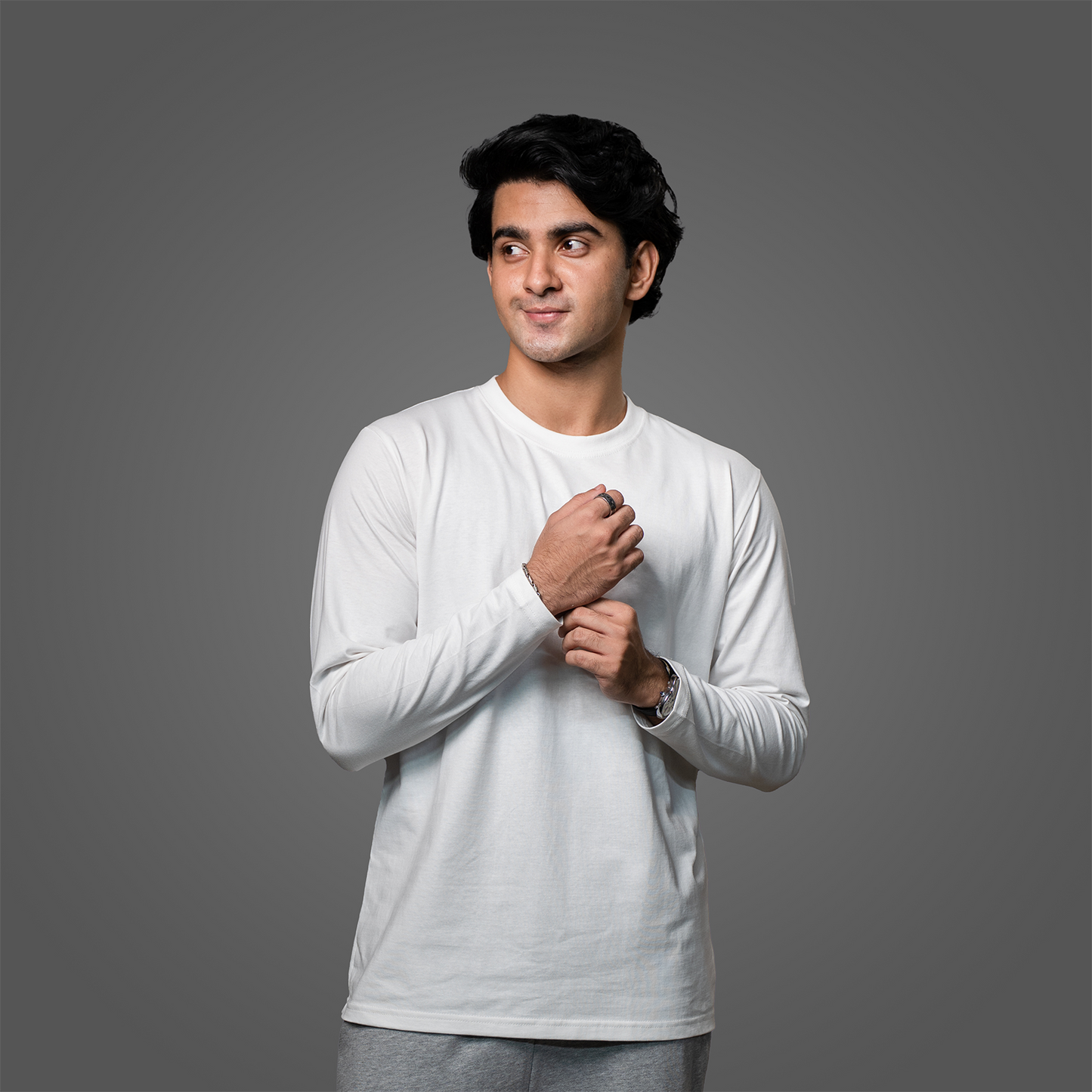 Round Neck Full Sleeve    White