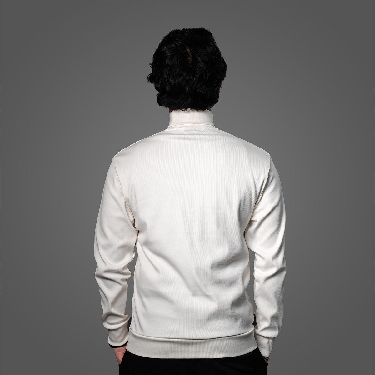 Turtle Neck     Cream