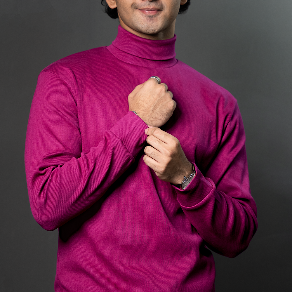 Turtle Neck     Magenta