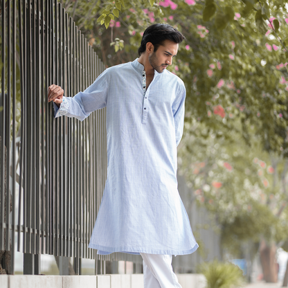 MEHR | Dusty Indigo