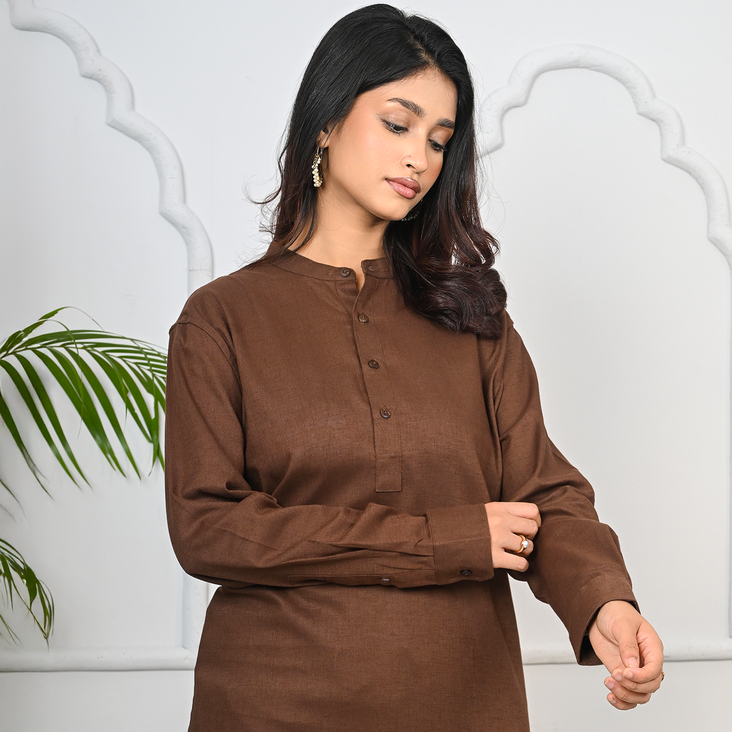 Henley Katua Wooden | Brown