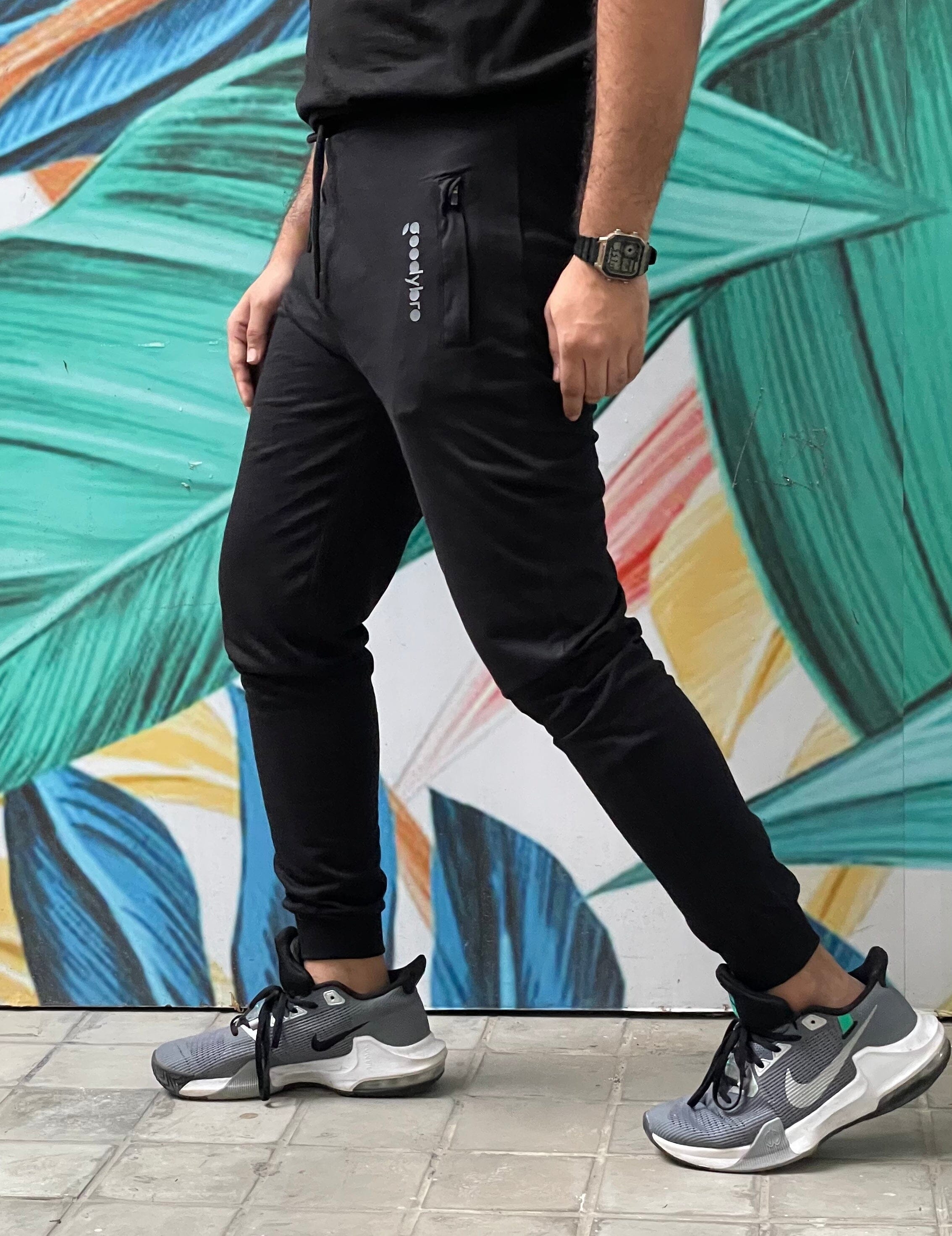 Best joggers hot sale for summer